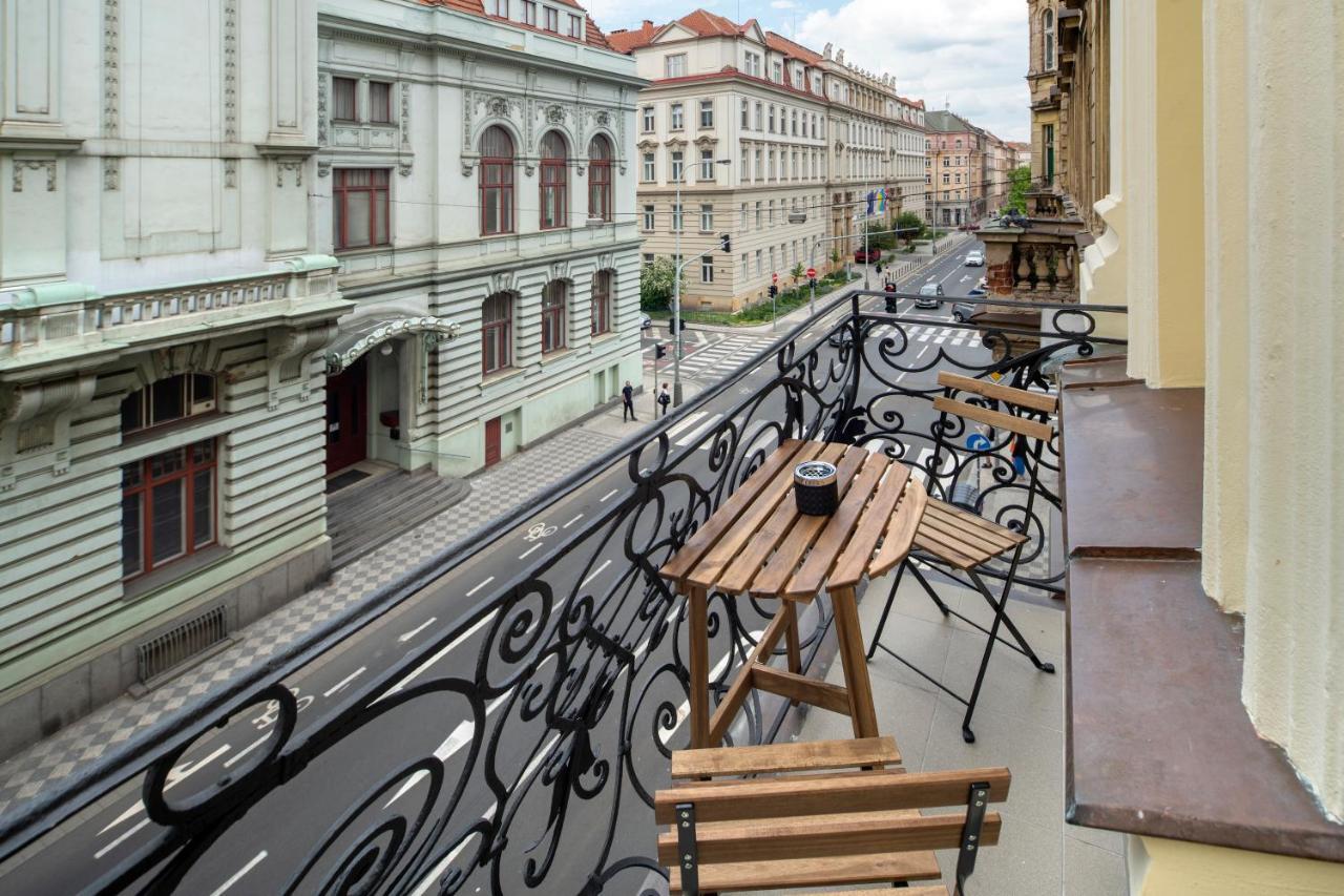 Apart Hotel Zborovska Praga Exterior foto